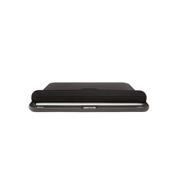 Incase ICON Sleeve with TENSAERLITE for MB Pro 13"