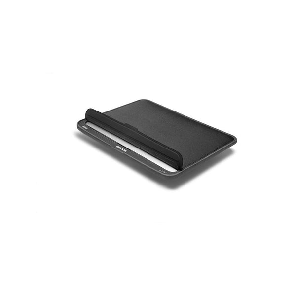 Incase ICON Sleeve with TENSAERLITE for MB Pro 13"